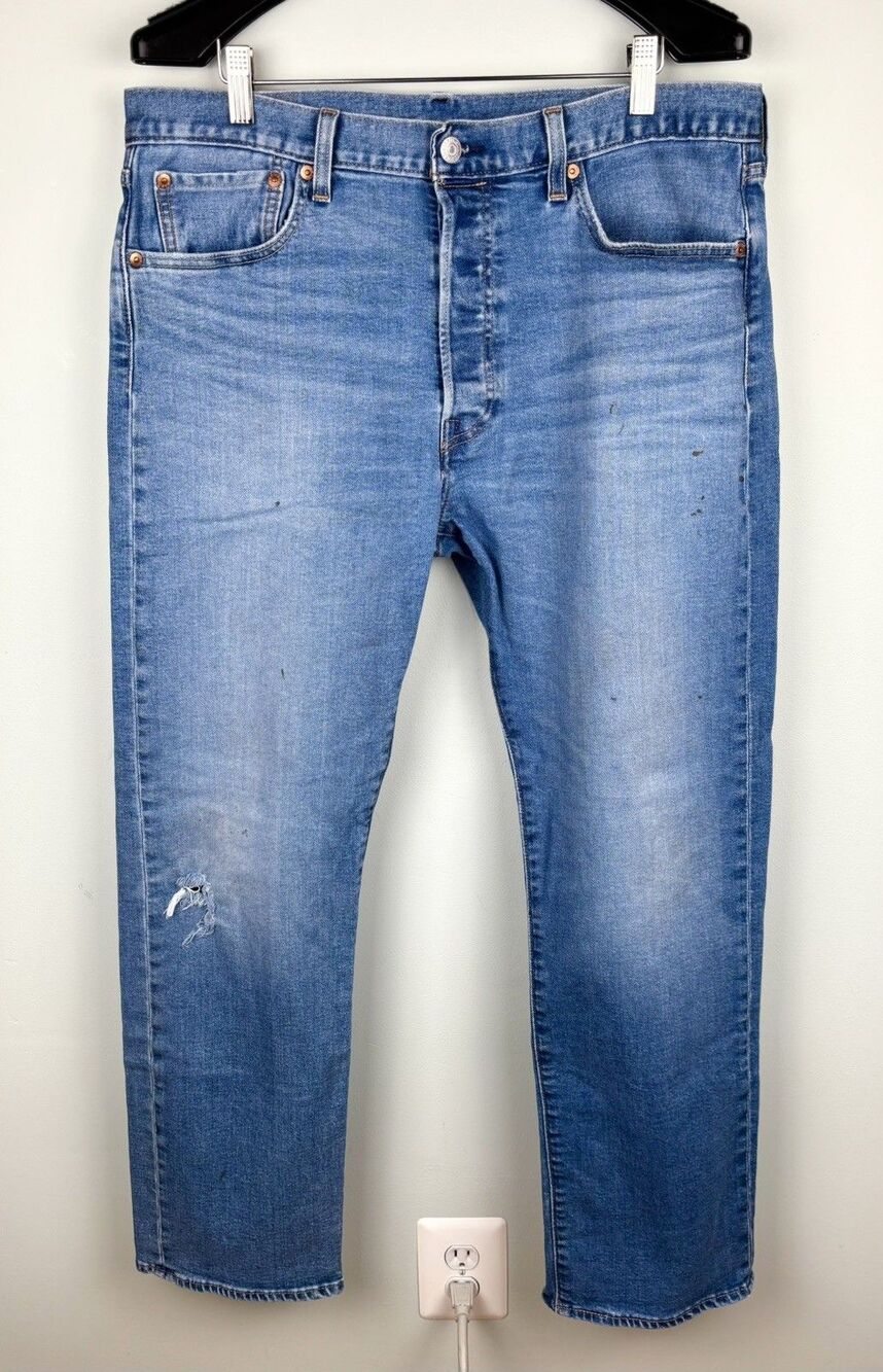 Men’s Levi's Orig 501 Distressed Paint Torn 34”x29” Med Wash Jeans